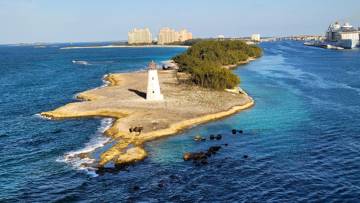 Lighthouse at Nassau Harbour, the Bahamas