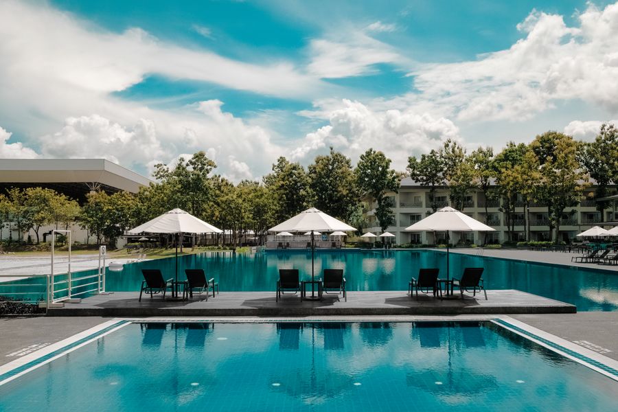 Sample photo: pool and grounds